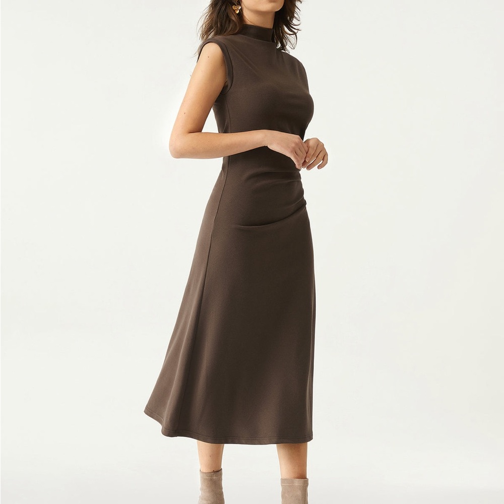 NWT OGL Move Mockneck Tucks Chic Brown Midi Dress Hazelnut Coco Office Style L